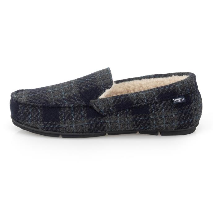 totes toasties® Mens Check Moccasin With Curly Fur Lining Navy Check Extra Image 4